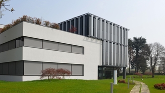 Der Sitz von Endress+Hauser in Italien befindet sich in der Nähe von Mailand. Das Gebäude wurde 2016 erneuert.