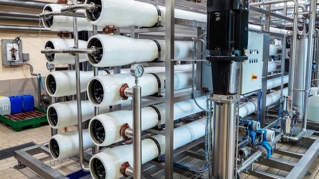 Reverse osmosis systems in a water treatment plant