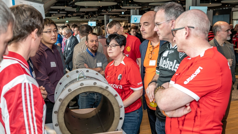 Beim jährlichen Innovatorentreffen präsentieren die Erfinderinnen und Erfinder der Endress+Hauser Gruppe ihre Entwicklungen.