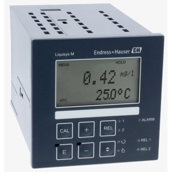 Liquisys CCM223 ist ein kompakter Schalttafelmessumformer für die Chlor-, Chlordioxid- und pH-Messung.