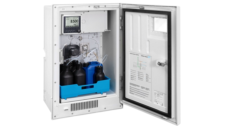 Liquiline System CA80TN for precise online measurement of total nitrogen.