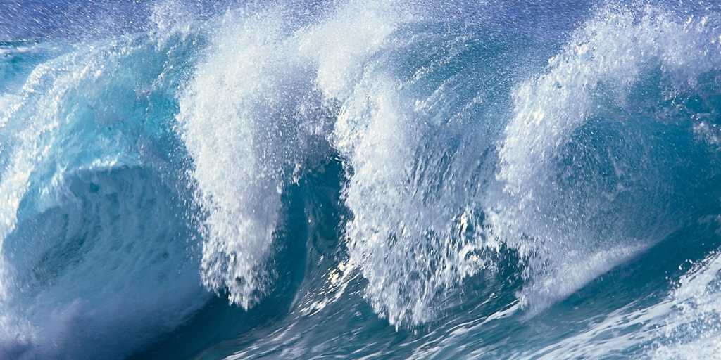 Breaking waves on the beach