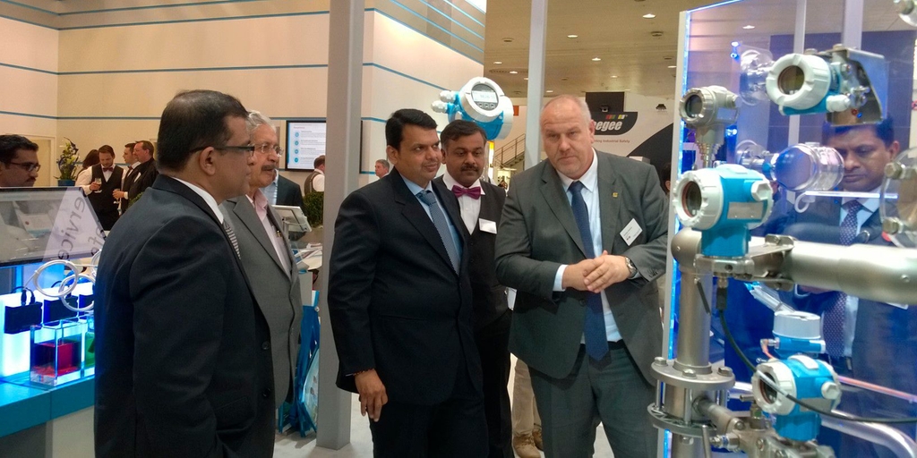 Chief Minister Fadnavis Calls At Endress Hauser S Stand Endress