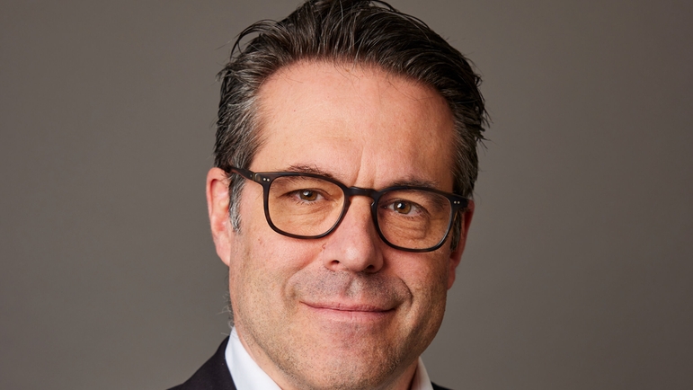 Portrait of Alex Gasser, corporate sales director of Endress+Hauser Switzerland.
 